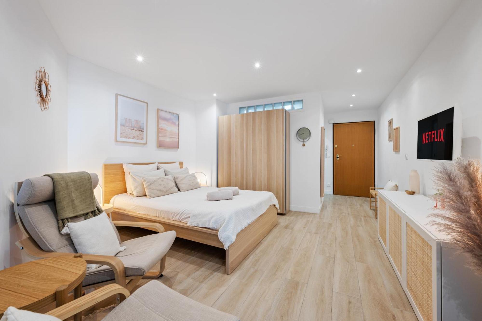 Appartement Bord De Mer « La Petite Ma-Line » Кань-сюр-Мер Экстерьер фото